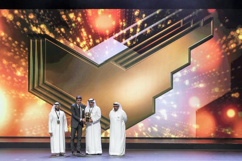 ABU DHABI, UNITED ARAB EMIRATES. 10 MAY 2018. Arabian Gulf League Awards 2018-2017 Season. Held at the Emirates Palace. The Leader Award, Best Coach, Zoran Mamic, Team Al Ain. (Photo: Antonie Robertson/The National) Journalist: John McAuley. Section: Sport.