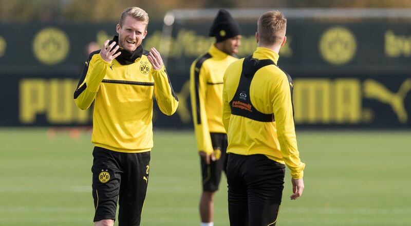 Borussia Dortmund’s Andre Schurrle, left, during training. Guido Kirchner / EPA