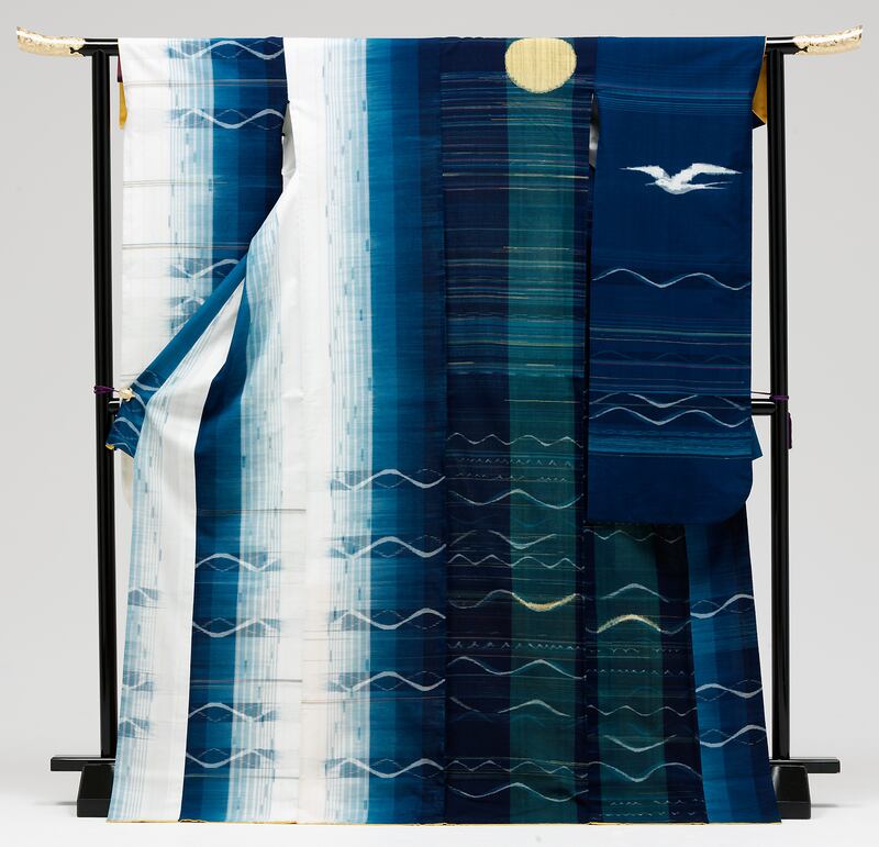 Kiribati kimono