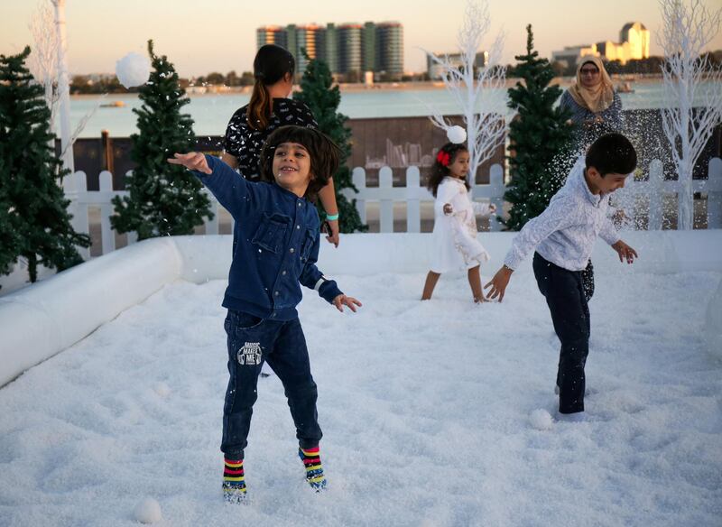 Abu Dhabi, United Arab Emirates, December 31, 2017.   New Year's Eve At the Abu Dhabi New Year's Eve Village.   Free for all at the Snow Fight area.
Victor Besa for The National.
National
Reporter:  John Dennehy