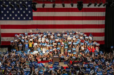 TOPSHOT - Democratic presidential hopeful Vermont Senator Bernie Sanders addresses a rally at The Saint Paul River Centre on March 2, 2020 in Saint Paul, Minnesota, on the eve of "Super Tuesday" Democratic presidential primaries.  / AFP / Kerem Yucel
