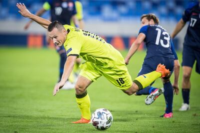 epa08647696 Patrik Hrosovsky (R) of Slovakia and Jan Boril (L) of Czech Republic in action during the UEFA Nations League group stage soccer match between Slovakia and Czech Republic in Bratislava, Slovakia, 04 September 2020.  EPA/JAKUB GAVLAK