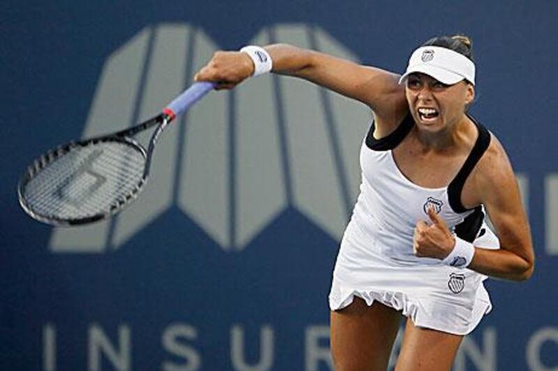 Vera Zvonareva serves to Ana Ivanovic during her semi-final victory in San Diego.