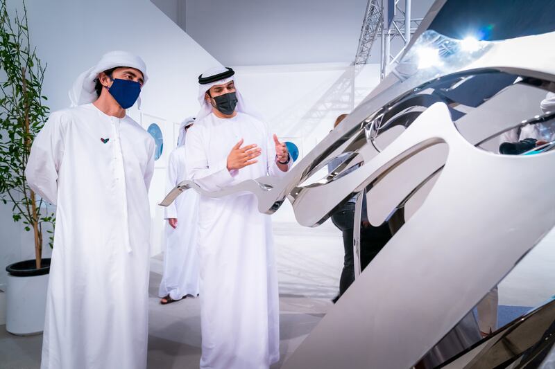 Sheikh Abdullah bin Zayed, Minister of Foreign Affairs and International Co-operation, visits Abu Dhabi Art. Wam