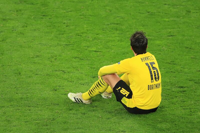 Matts Hummels 7 – Looked confident on the ball with both feet and showed his experience on numerous occasions. He started plenty of moves with his incisive passing, and worked with Guerreiro to double team Mahrez at every opportunity. Headed the ball against the post in the second half. AFP