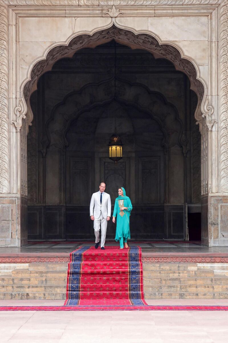 Prince William, Duke of Cambridge and Catherine, Duchess of Cambridge visit the Badshahi Mosque within the Walled City during day four of their royal tour of Pakistan on October 17, 2019 in Lahore, Pakistan.