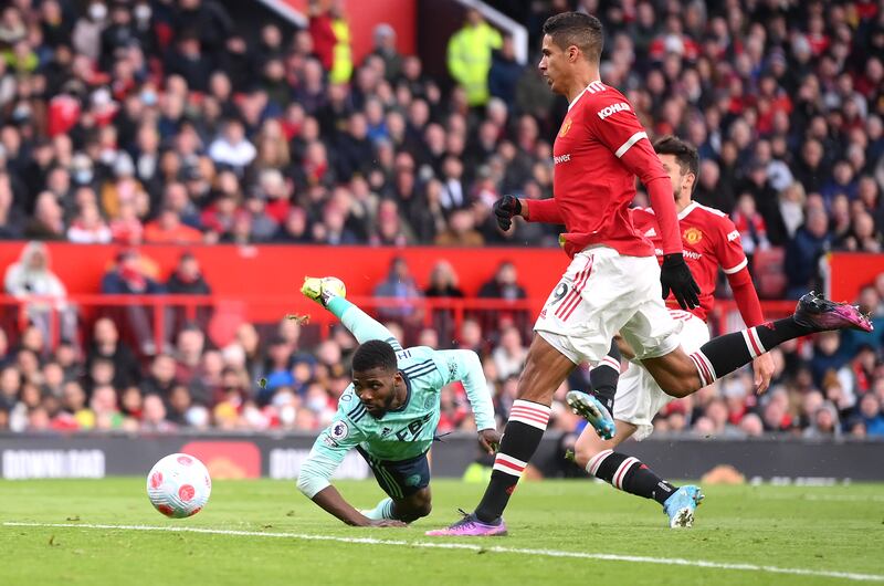 Kelechi Iheanacho scores for Leicester. Getty