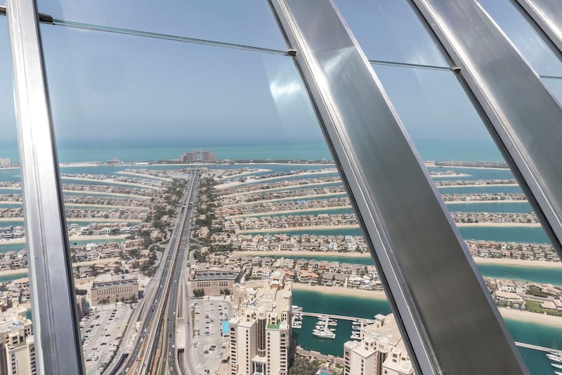 DUBAI, UNITED ARAB EMIRATES. 5 APRIL 2021. The View observation deck with 360 degrees of views of the Dubai Skyline situated on The Palm. (Photo: Antonie Robertson/The National) Journalist: Nick Webster. Section: National.