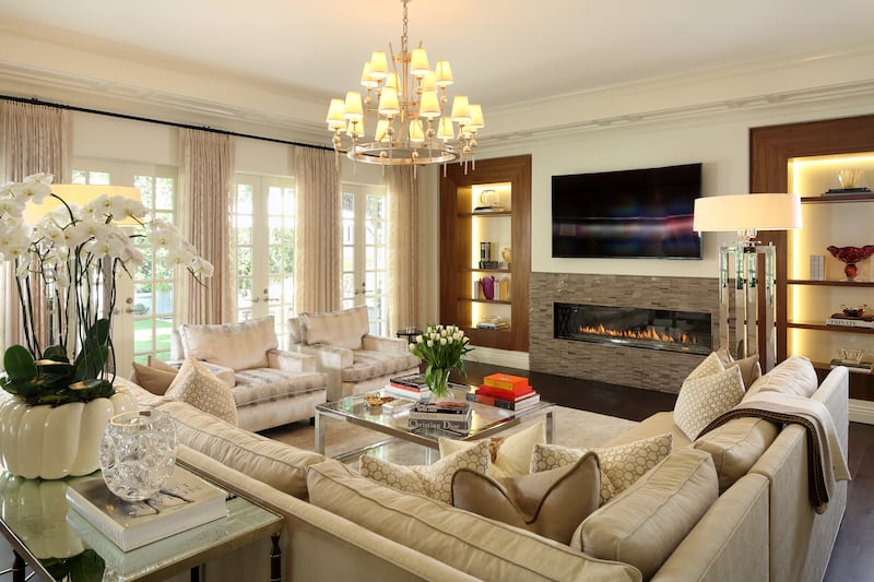 High ceilings and a neutral colour palette define the living spaces. Photo: Sotheby’s International Realty