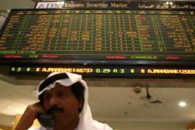 Abu Dhabi, UAE - August 13, 2008 - Stock traders on the trading floor of the Abu Dhabi Securities Exchange on Hamdan Street. (Nicole Hill / The National) *** Local Caption ***  Nh Stock6.jpgNh Stock6.jpg