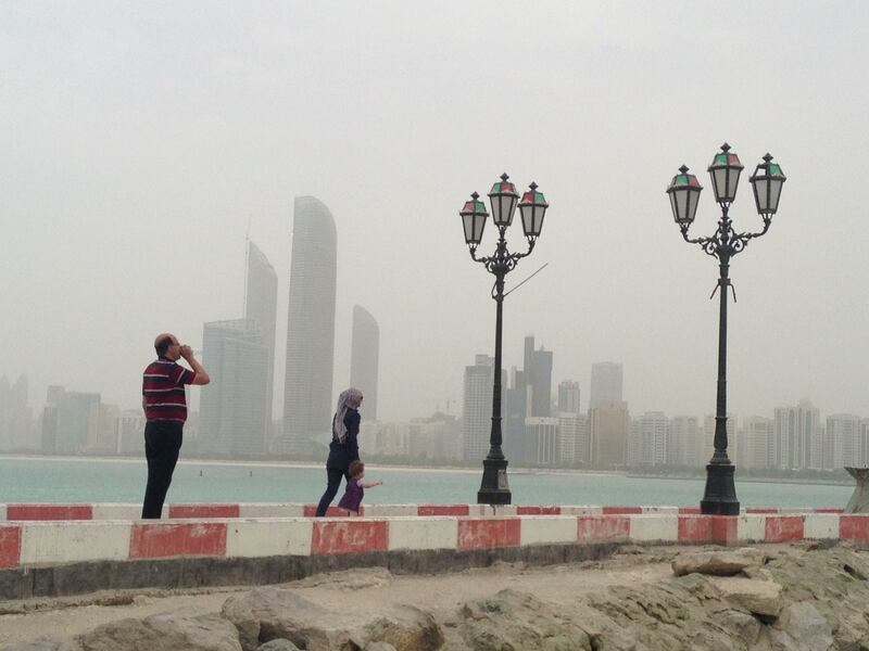 April 6, 2013, Abu Dhabi, UAE:  Weather pic of the corniche from the flag pole / National Theatre area. Brian Kerrigan / The National