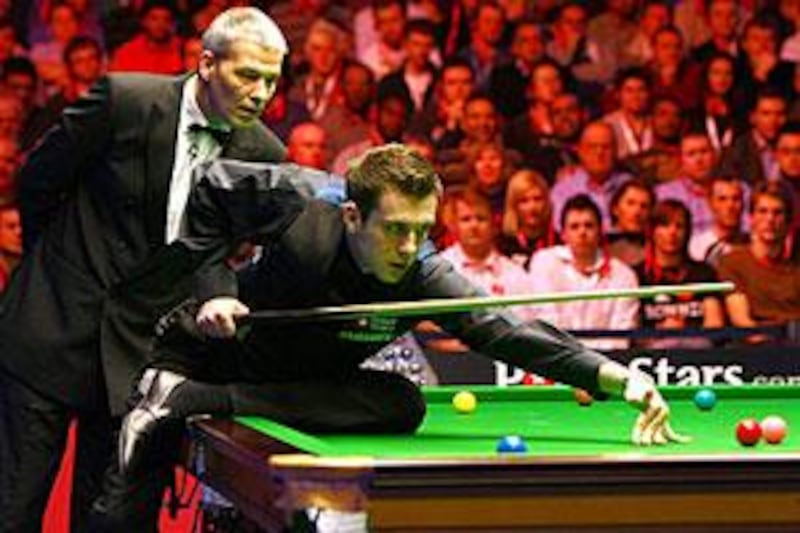 Mark Selby dealt with the pressure to win on Sunday.