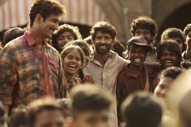 Still images from flim "Super 30" 