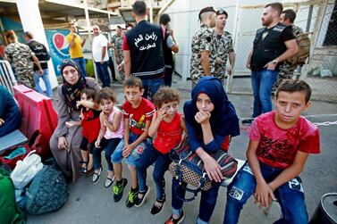 Refugees gather in Beirut for their journey home to Syria on September 4, 2018. AF)