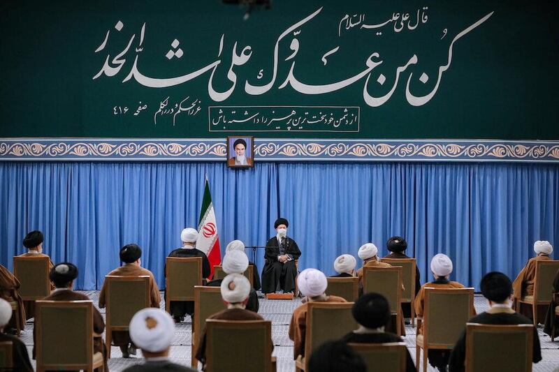 Iran's Supreme Leader Ayatollah Ali Khamenei meets members of the Assembly of Experts in Tehran, Iran February 22, 2021. Official Khamenei Website/Handout via REUTERS ATTENTION EDITORS - THIS IMAGE WAS PROVIDED BY A THIRD PARTY. NO RESALES. NO ARCHIVES.
