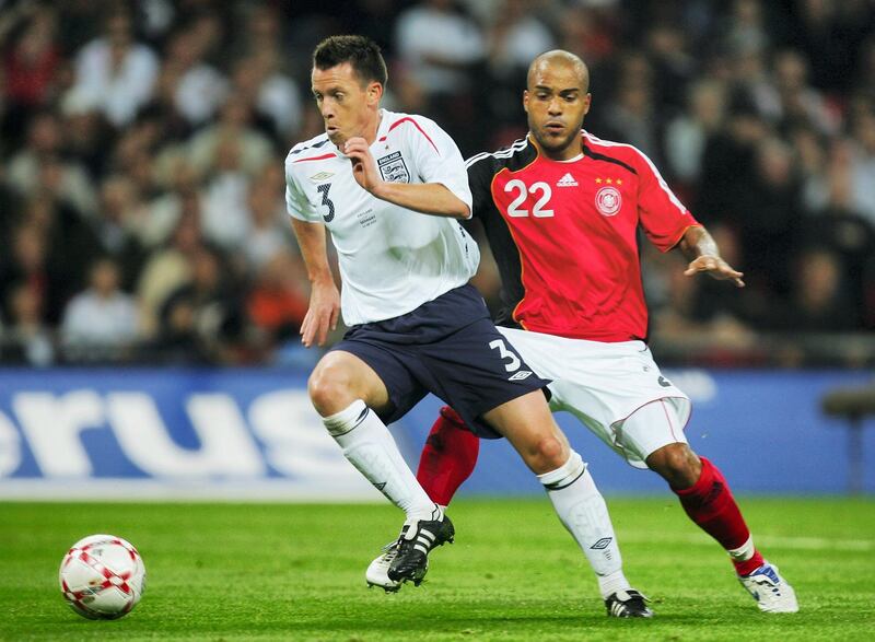 LONDON - AUGUST 22:  Nicky Shorey of England is pursued by David Odonkor of Germany during the international friendly match between England and Germany at Wembley stadium on August 22, 2007 in London, England.  (Photo by Martin Rose/Bongarts/Getty Images)