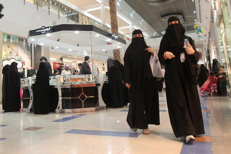 Women in Saudi Arabia will now be able to travel without permission. Reuters