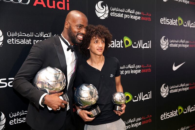 Abu Dhabi, United Arab Emirates, May 26, 2013: 
(L) International player of the year, Brazilian-born Grafite, Dubai's Al Ahli football team's forward, and (R) the UAE player of the year, Emirati player Omar Abdulrahman, Al Ain's midfielder, pose for pictures after the Etisalat Pro League Awards ceremony on Sunday, May 26, 2013, at the Abu Dhabi National Exhibition Center in Abu Dhabi.
Silvia Razgova / The National

