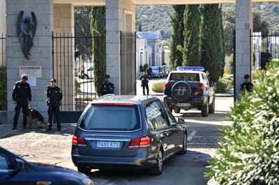 MADRID, SPAIN - OCTOBER 24: A hearse containing the remains of Francisco Franco arrives at Mingorrubio cemetery on October 24, 2019 in El Pardo neighborhood, in Madrid, Spain. Spain's fascist dictator Francisco Franco, who died in 1975, is being exhumed from his purpose built mausoleum, the Valley of the Fallen. His remains are being transferred to the crypt in Mingorrubio state cemetery where his wife is buried. (Photo by Jeff J Mitchell/Getty Images)