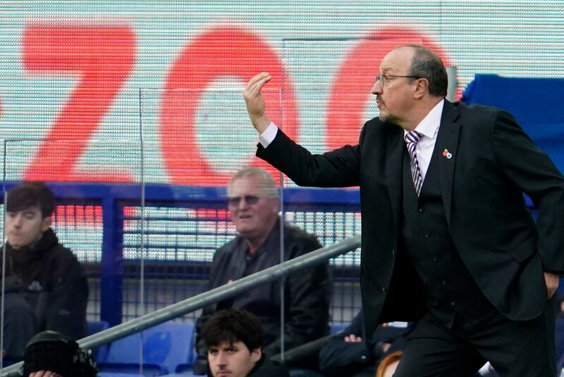 Everton manager Rafael Benitez issues instructions from the touchline. AFP