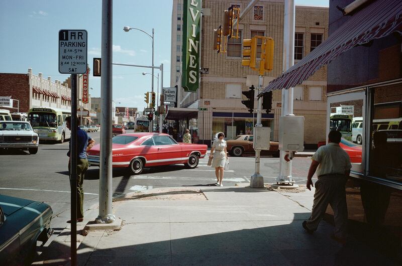 A typical street scene from Stephen Shore's American Surfaces, 1972–73. © Stephen Shore. Courtesy 303 Gallery, New York