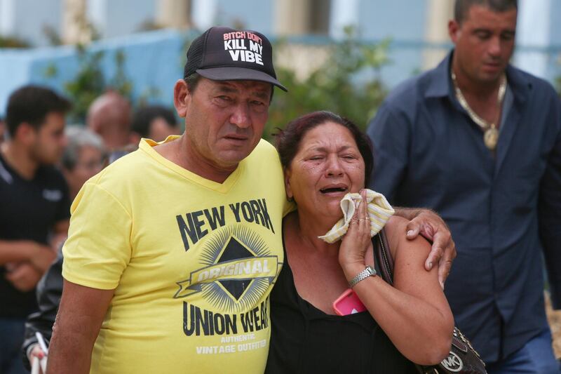 Relatives of victims of the Boeing 737 plane that crashed after taking off from Havana's main airport yesterday, arrive to a hotel in Havana, Cuba, May 19, 2018. REUTERS/Alexandre Meneghini