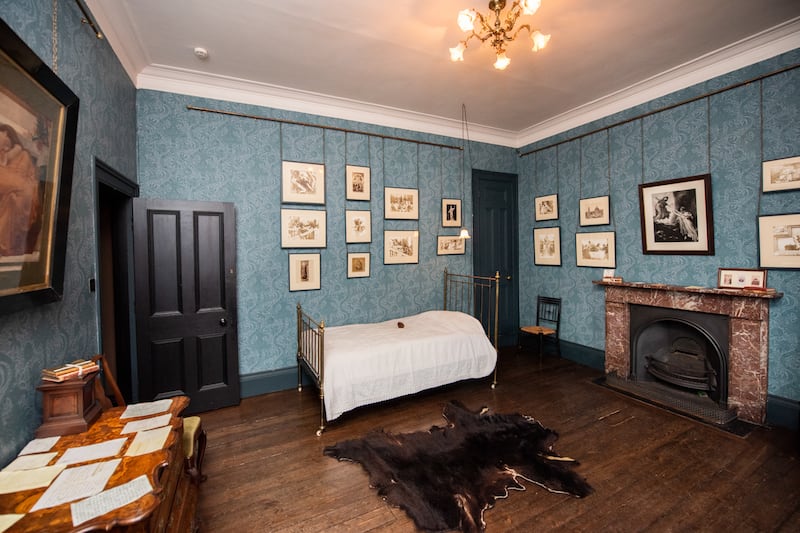 Leighton's bedroom. Photo: Kevin Moran / Leighton House