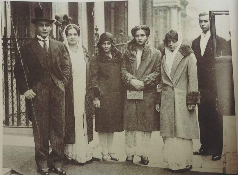 Travel writer Maimoona Sultan, second from left, with her husband, Nawab Hamidullah Khan, three daughters, and a Claridges’ footman, in London in 1932. Photo: Wikipedia Commons.