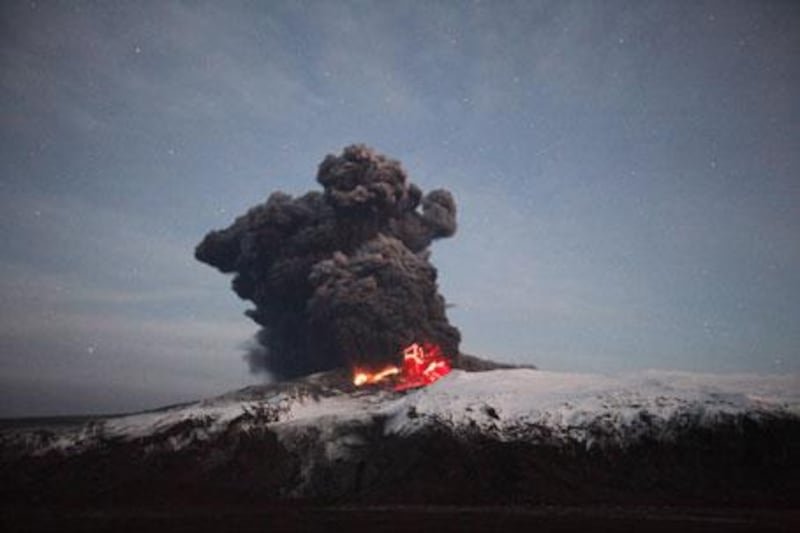 The eruption from the Icelandic volcano Eyjafjallajokul.