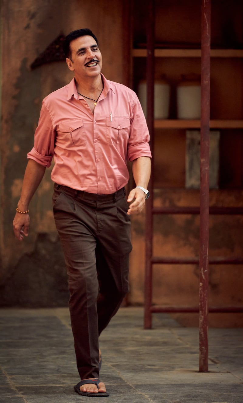 Akshay Kumar plays the character Lala Kedarnath in the film. Photo: Zee Studios 