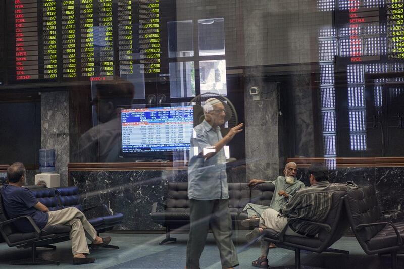 Traders in the Karachi Stock Exchange. Asim Hafeez / Bloomberg