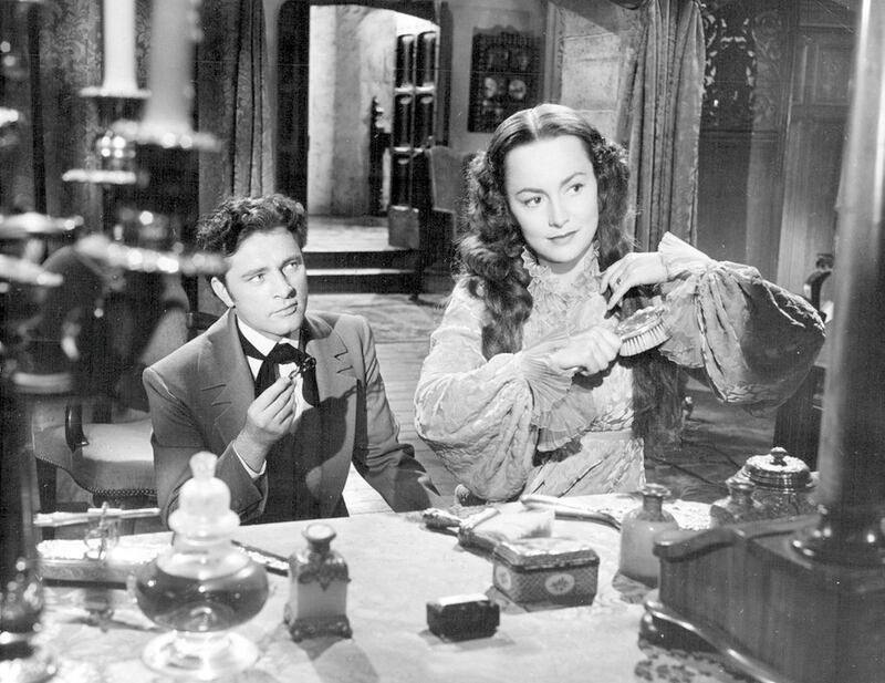 Richard Burton and Olivia de Havilland in My Cousin Rachel (1952) IMDb