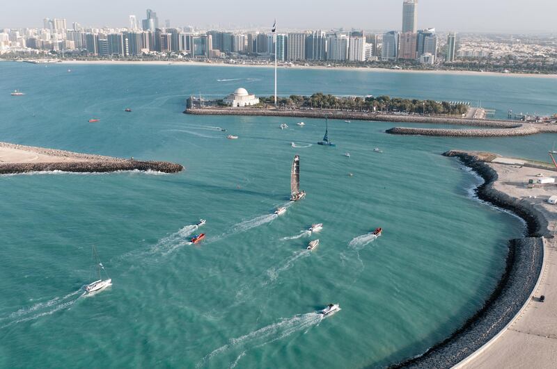 Abu Dhabi Ocean Racing, skippered by Ian Walker from the UK at the finish of leg 2 of the Volvo Ocean Race 2011-12, from Cape Town, South Africa to Abu Dhabi, UAE. (Photo Credit Must Read: PAUL TODD/Volvo Ocean Race)