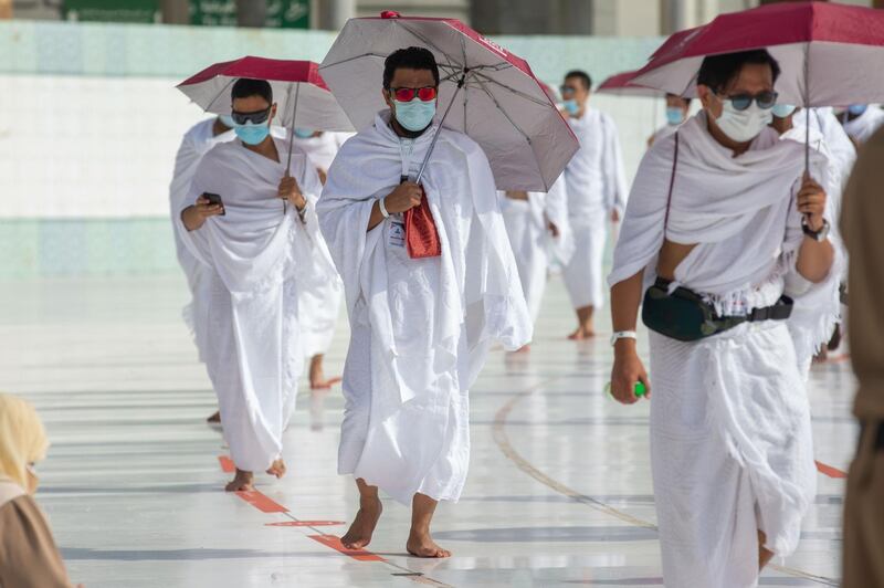 Pilgrims perform Tawaf Al-Ifadah at the holy mosque in Makkah after stoning the Jamarat. Saudi Ministry of Media