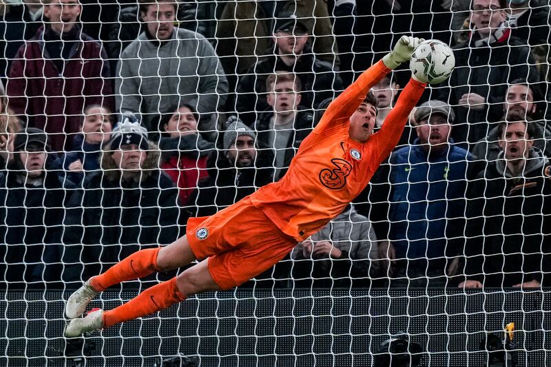 Chelsea's goalkeeper Kepa Arrizabalaga during the English League Cup semifinal second leg soccer match between Tottenham Hotspur and Chelsea at the Tottenham Hotspur Stadium in London, Wednesday, Jan.  12, 2022.  (AP Photo / Alastair Grant)