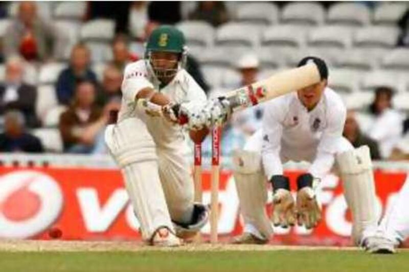 South Africa's Ashwell Prince hits a ball from England's Monty Panesar during the fourth day of the 4th test at the Oval cricket ground, London, Sunday Aug. 10, 2008. (AP Photo/Tom Hevezi) *** Local Caption ***  LTH109_BRITAIN_CRICKET_ENGLAND_SOUTH_AFRICA.jpg