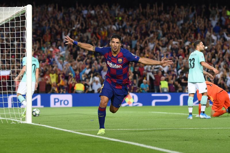 BARCELONA, SPAIN - OCTOBER 02: Luis Suarez of FC Barcelona celebrates after he scores his sides second goal during the UEFA Champions League group F match between FC Barcelona and FC Internazionale at Camp Nou on October 02, 2019 in Barcelona, Spain. (Photo by Alex Caparros/Getty Images)