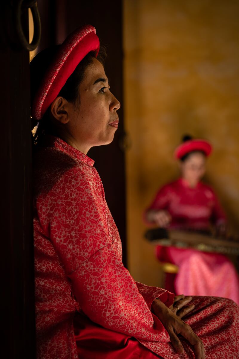 People runner up: 'Vietnamese woman in traditional clothing in the imperial city of Hue, Vietnam' by Walter Monticelli