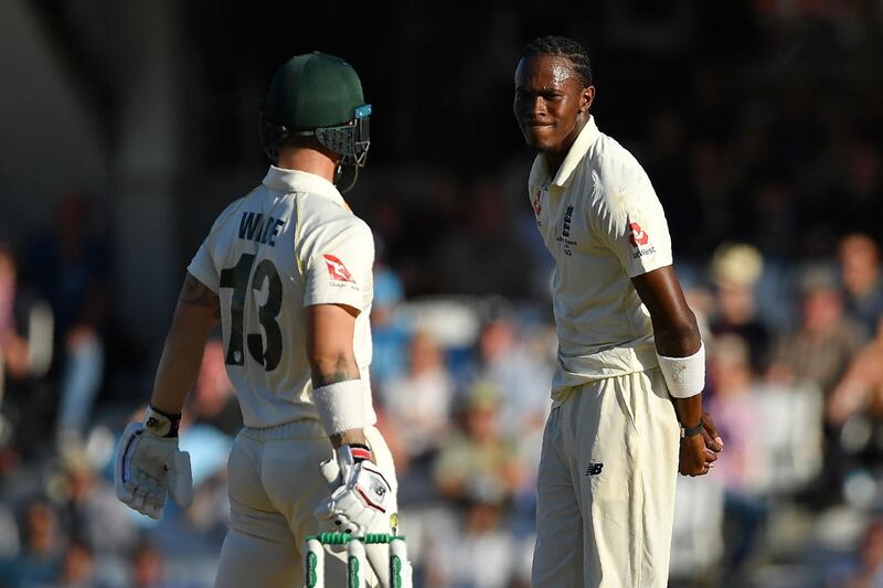 Australia's Matthew Wade (L) and England's Jofra Archer face off during play on the fourth day of the fifth Ashes cricket Test match between England and Australia at The Oval in London on September 15, 2019.  - RESTRICTED TO EDITORIAL USE. NO ASSOCIATION WITH DIRECT COMPETITOR OF SPONSOR, PARTNER, OR SUPPLIER OF THE ECB
 / AFP / DANIEL LEAL-OLIVAS / RESTRICTED TO EDITORIAL USE. NO ASSOCIATION WITH DIRECT COMPETITOR OF SPONSOR, PARTNER, OR SUPPLIER OF THE ECB
