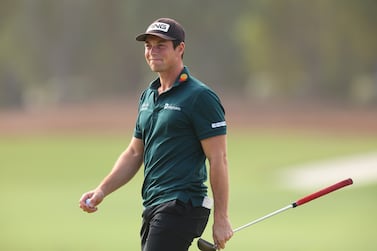 DUBAI, UNITED ARAB EMIRATES - NOVEMBER 14: Viktor Hovland of Norway walks on the 18th hole during the Pro-Am prior to the DP World Tour Championship on the Earth Course at Jumeirah Golf Estates on November 14, 2023 in Dubai, United Arab Emirates. (Photo by Andrew Redington / Getty Images)