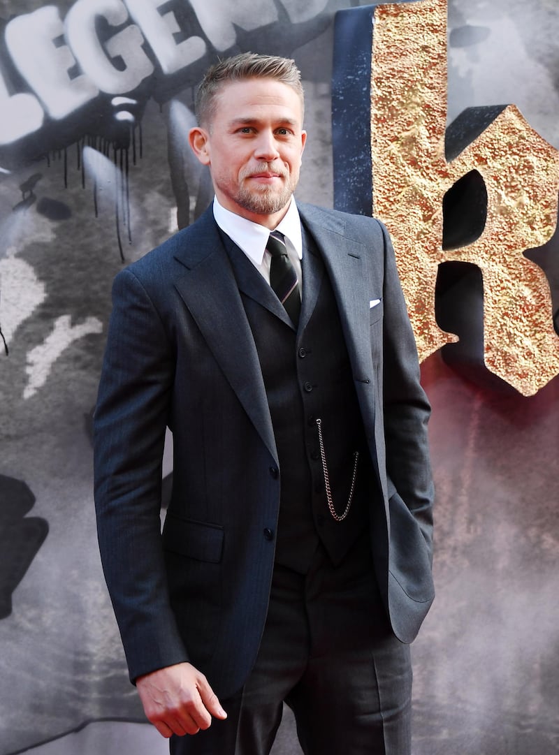 epa05955790 British actor Charlie Hunnam poses on the red carpet during the European film premiere of 'King Arthur: Legend of the Sword' at Leicester Square in London, Britain, 10 May 2017.  EPA/ANDY RAIN