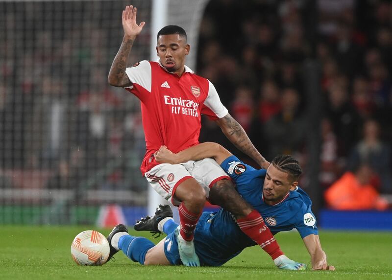 Armando Obispo - 7, Passed the ball well throughout and helped Max deal with Saka, notably blocking the winger’s shot after he had danced his way into the box. Made a poor tackle that allowed Saka to get behind him but then made a great block to deny Nketiah. EPA