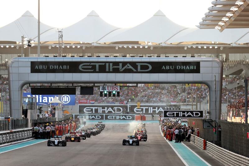 Formation lap ahead of the start of the Abu Dhabi Formula One Grand Prix at Yas Marina Circuit in Abu Dhabi on November 27, 2016. Christopher Pike / The National