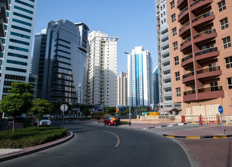 Built in the early-to-mid 2000s, Barsha Heights is a relatively high-rise area, with office towers mixed with residential apartments. The area has a number of bars and restaurants.