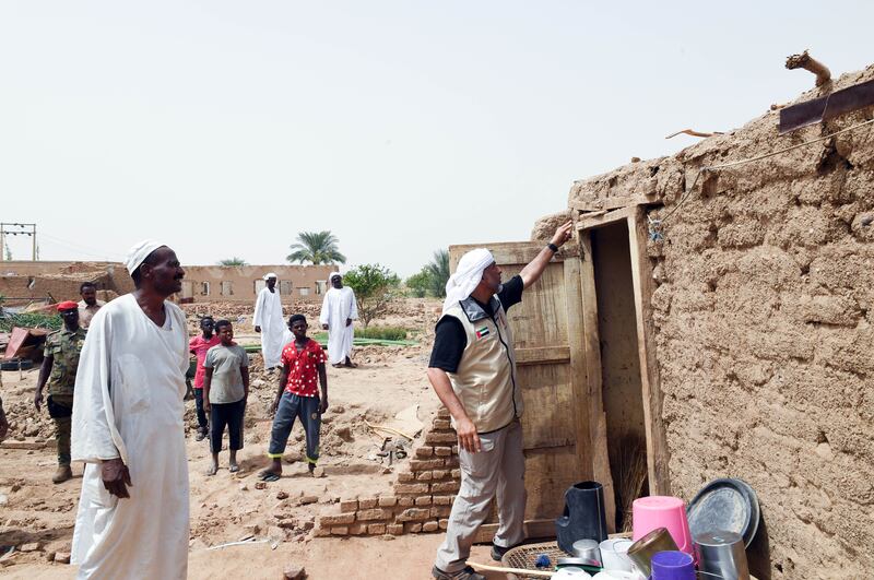 KHARTOUM, 1st September, 2022 (WAM) -- The UAE is continuing its humanitarian and relief efforts in Sudan, by supporting the Sudanese people and helping them overcome the dire conditions caused by the floods that hit many areas of the country. The Emirates Red Crescent (ERC) field teams have established three new shelter camps in the affected villages in the River Nile State, and are supervising the evacuation and sheltering of local residents, according to the highest safety and security standards. Wam