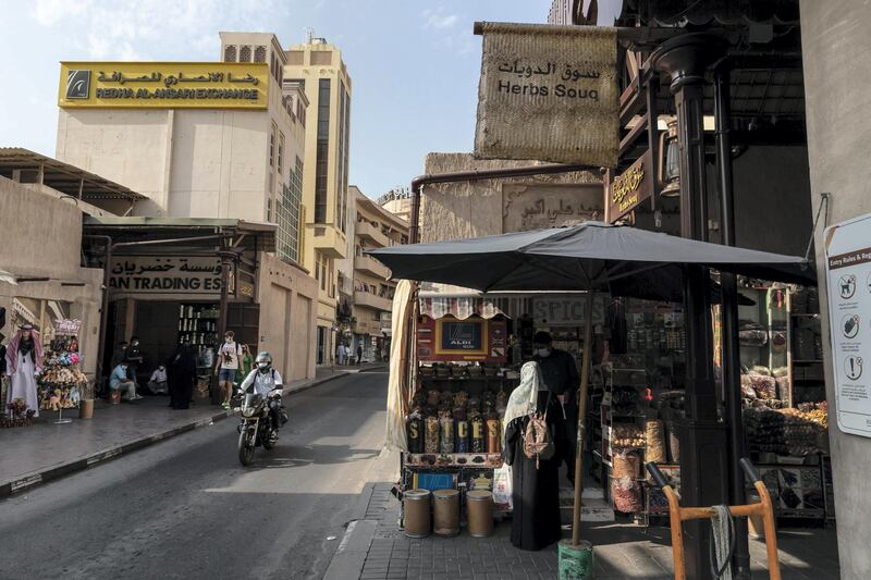 DUBAI, UNITED ARAB EMIRATES. 25 FEBRUARY 2021. COVID - 19 Standalone. Deira souk during the time of Covid.. (Photo: Antonie Robertson/The National) Journalist: Nick Webster. Section: National.