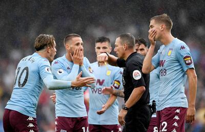 Soccer Football - Premier League - Crystal Palace v Aston Villa - Selhurst Park, London, Britain - August 31, 2019  Aston Villa's Jack Grealish and Conor Hourihane remonstrate with referee Kevin Friend          Action Images via Reuters/Tony O'Brien  EDITORIAL USE ONLY. No use with unauthorized audio, video, data, fixture lists, club/league logos or "live" services. Online in-match use limited to 75 images, no video emulation. No use in betting, games or single club/league/player publications.  Please contact your account representative for further details.