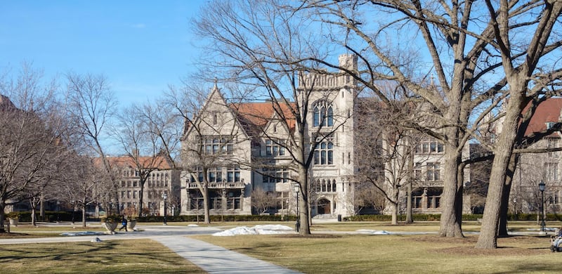 F2K059 On the campus of the University of Chicago in Hyde Park, Chicago, IL, USA.