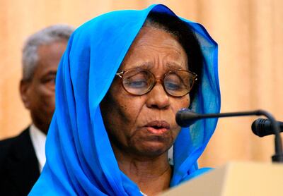 Aisha Mousa, a civilian member of Sudan's new sovereign council that will head the country during its three-year transition to civilian rule, speaks during a press conference after being sworn-in, in the capital Khartoum on August 21, 2019.  / AFP / Ebrahim HAMID
