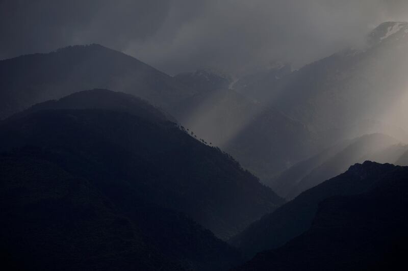 Sun rays hit the slopes of Mount Olympus, near the town of Litohoro, Greece, May 17, 2019. REUTERS/Alkis Konstantinidis TPX IMAGES OF THE DAY